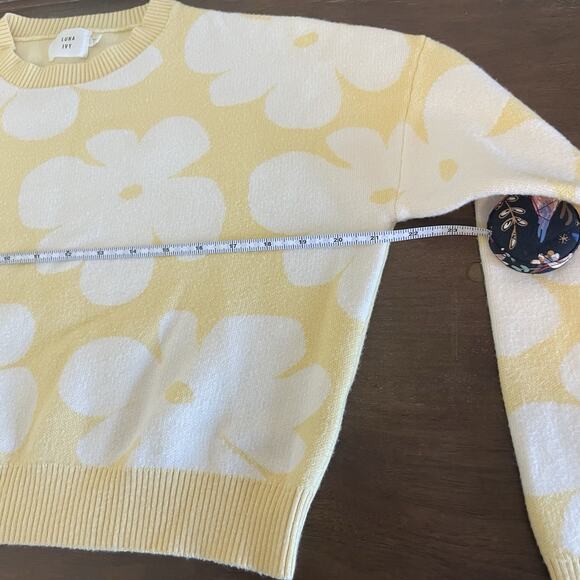 Luna Ivy Daisy Croquette Cottage Preppy Cozy Casual Cropped Sweater Sz S Yellow - Picture 12 of 14